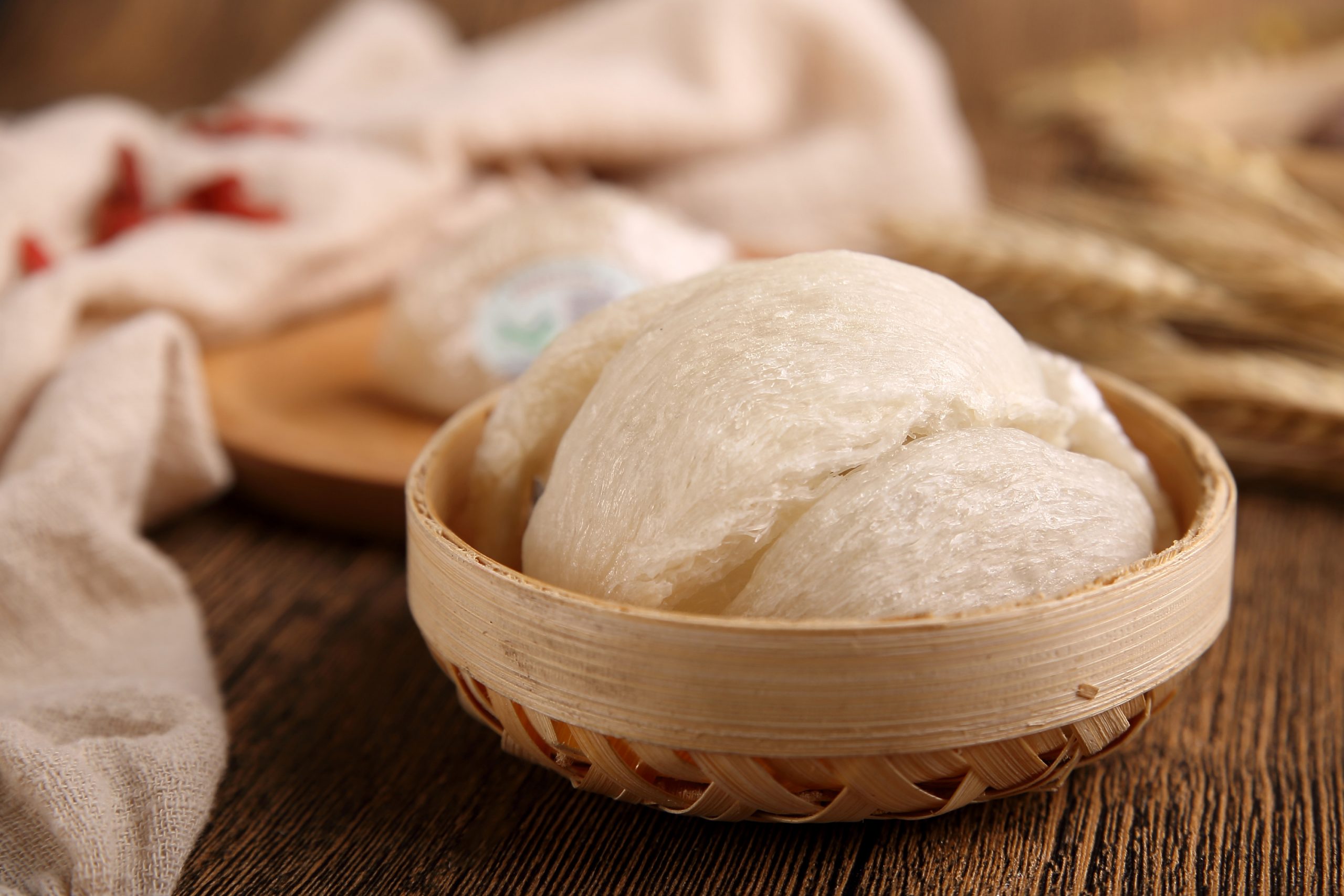 5 dấu hiệu đơn giản phân biệt yến sào thật với yến giả