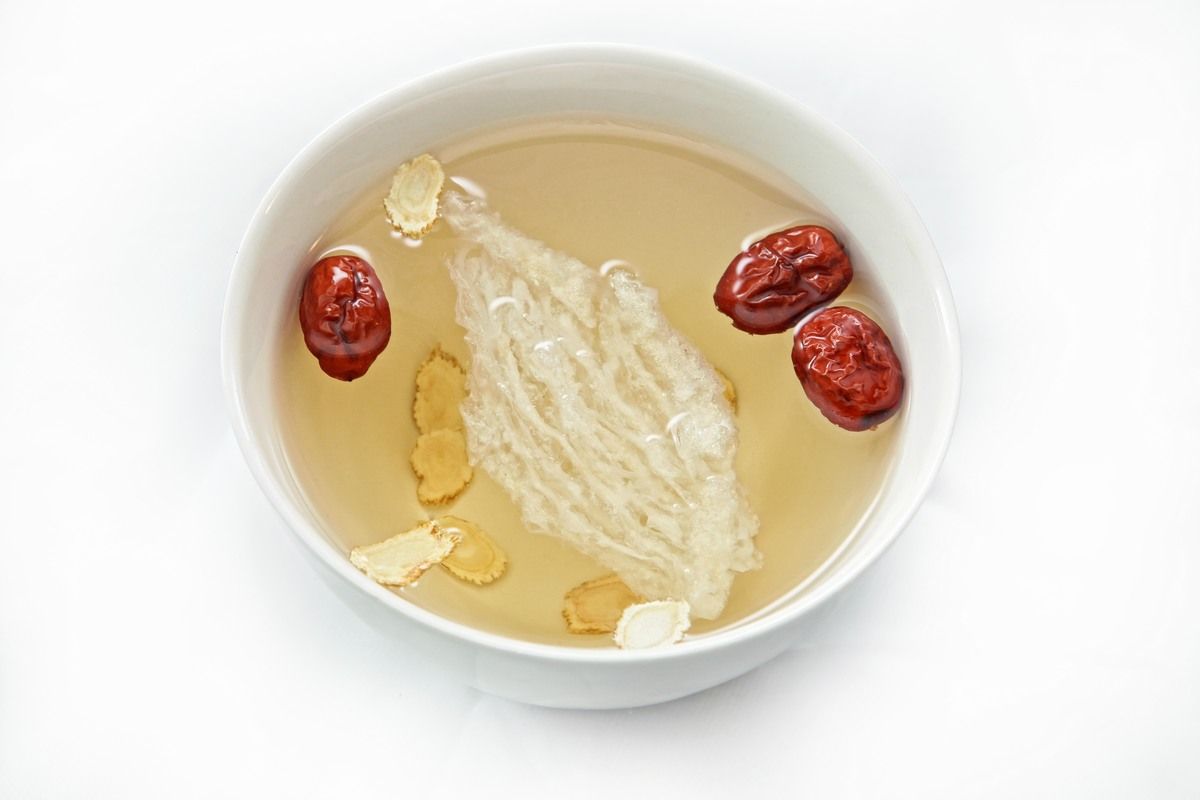 Yến sào cho phụ nữ sau sinh