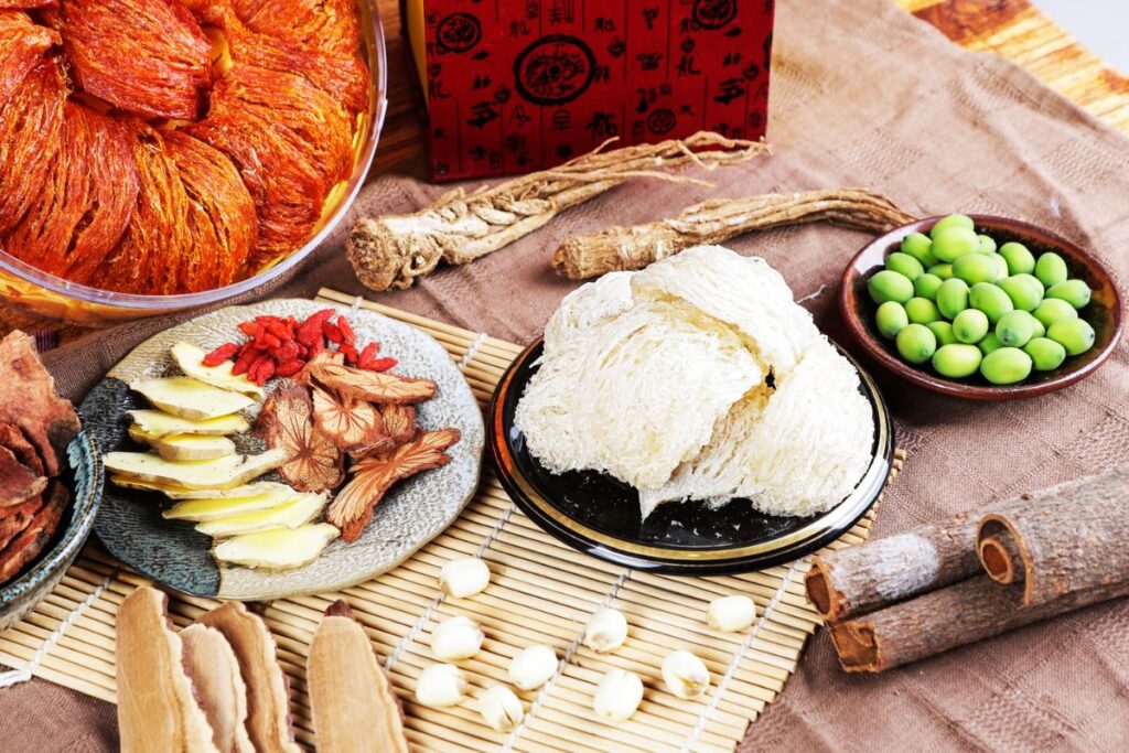 yến sào trong set quà yến sào 