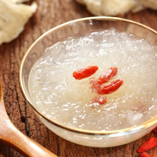 Cháo yến sào cho bé
